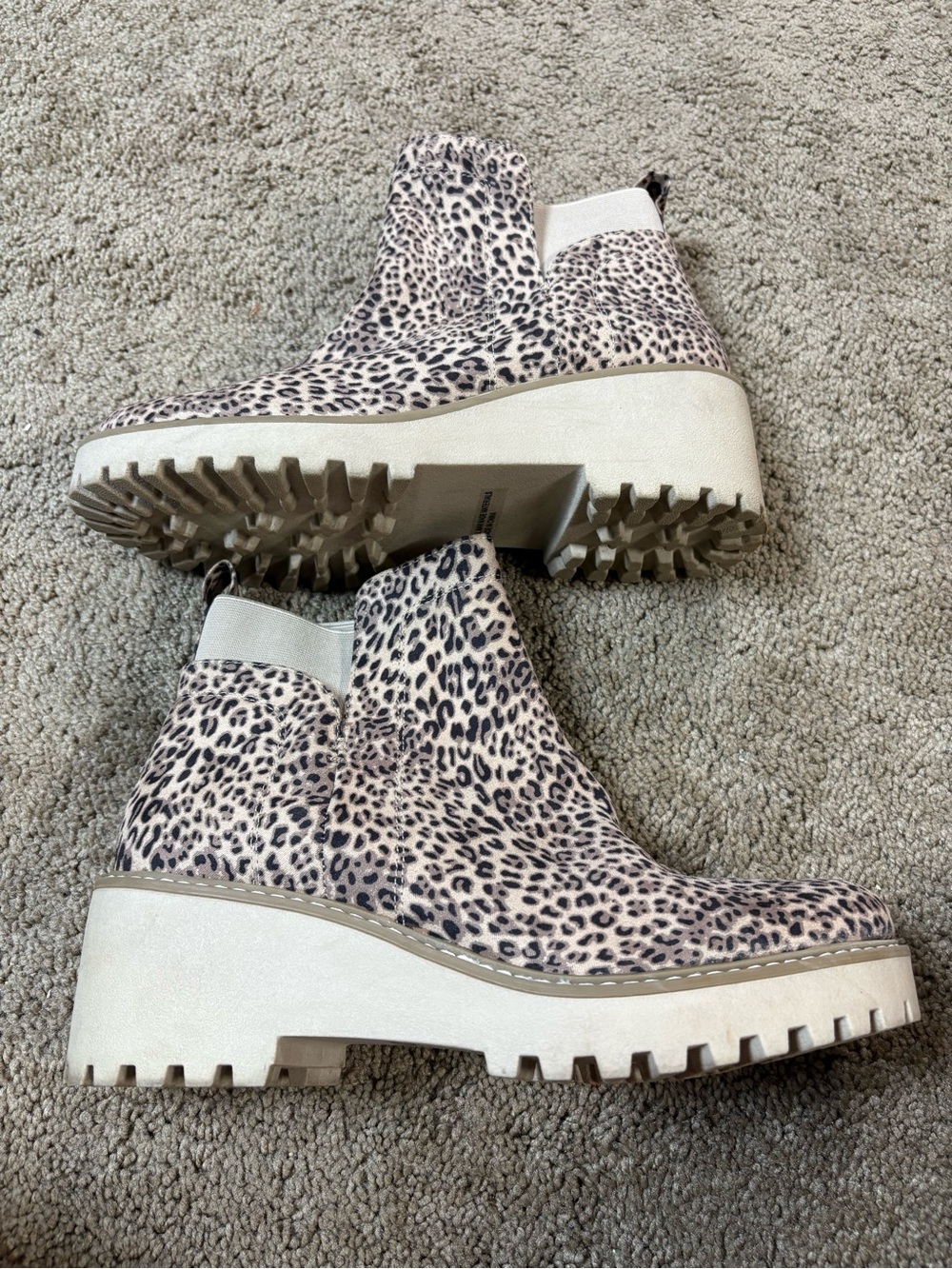 Dolce Vita Leopard Print Platform Chelsea Boots in Beige and Black